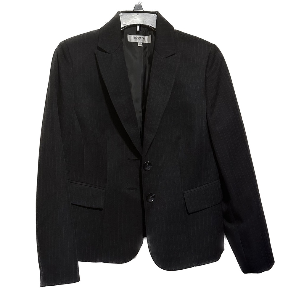 Jones Studio Separates Two Button Pinstriped Blazer women’s size 10 Black EUC